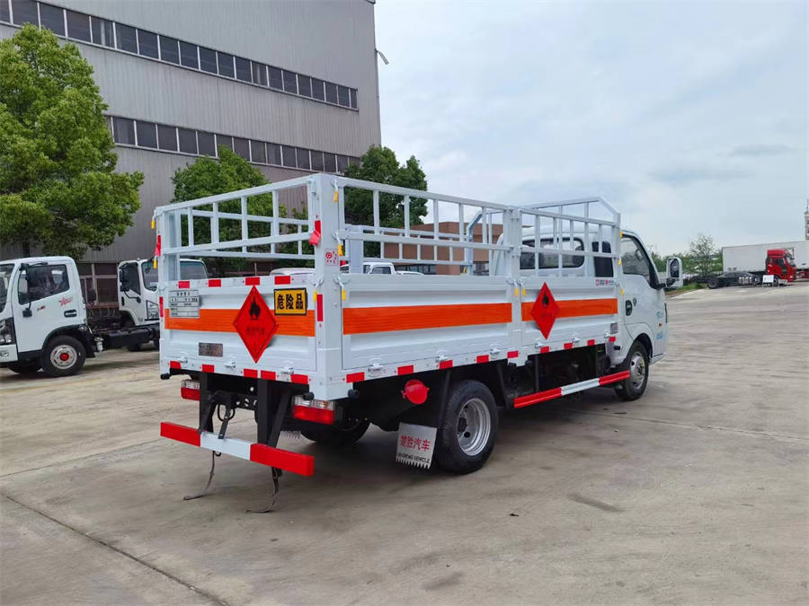 3米4東風途逸（藍牌）氣瓶車